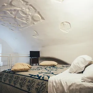 https://pietrantica-guest-house.hotels-amalfi.com